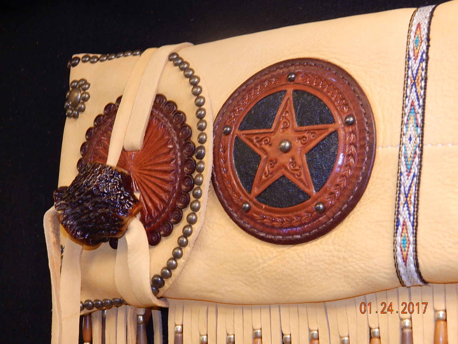 Custom-made Leather Rifle Case: Warren Design