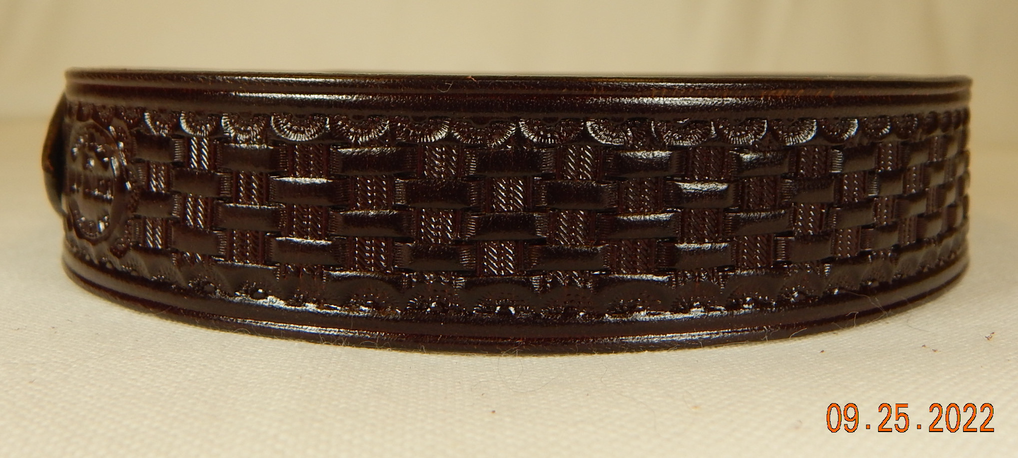 Leather Hat Band: Basket Weave Stamped