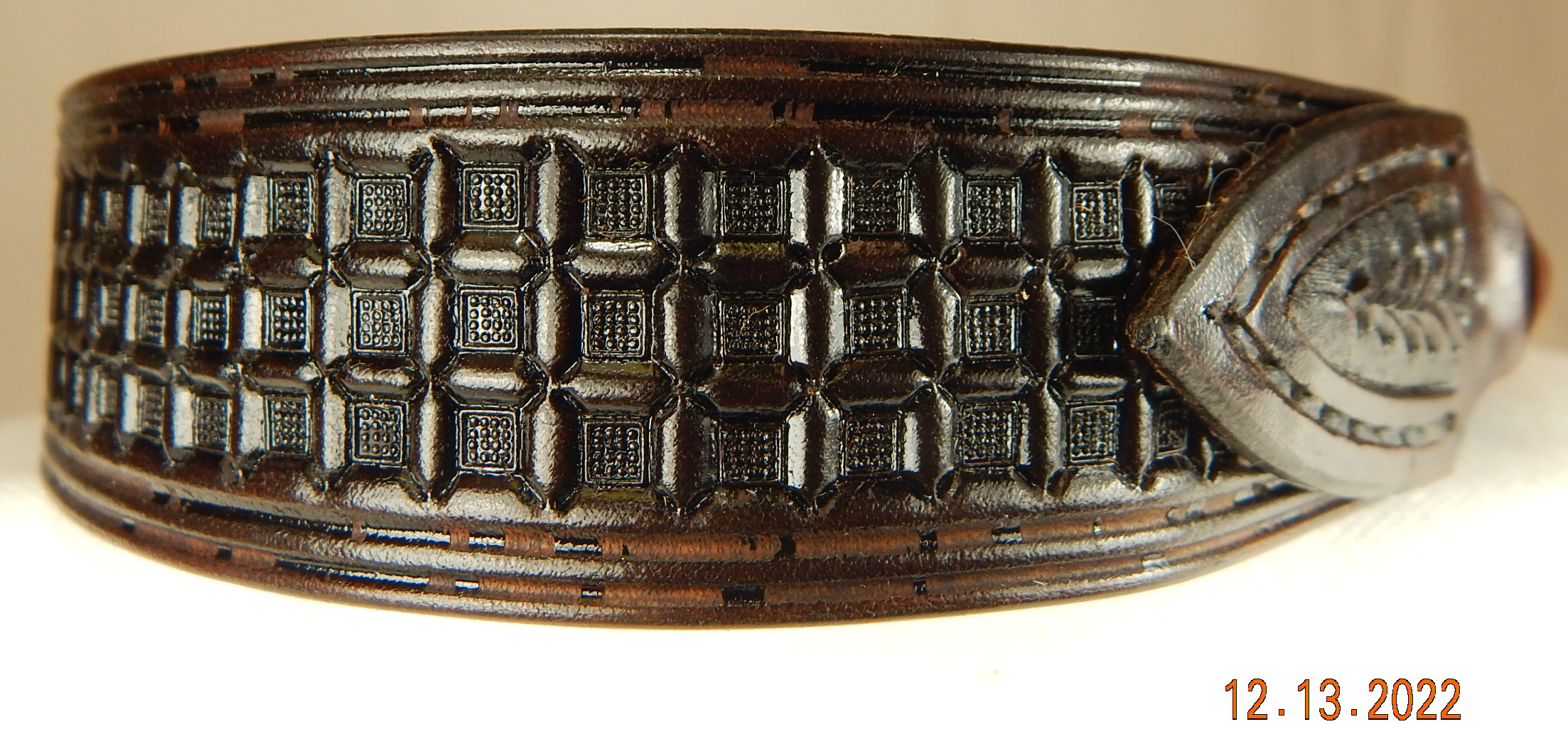 Leather Hat Band: Waffle Stamped