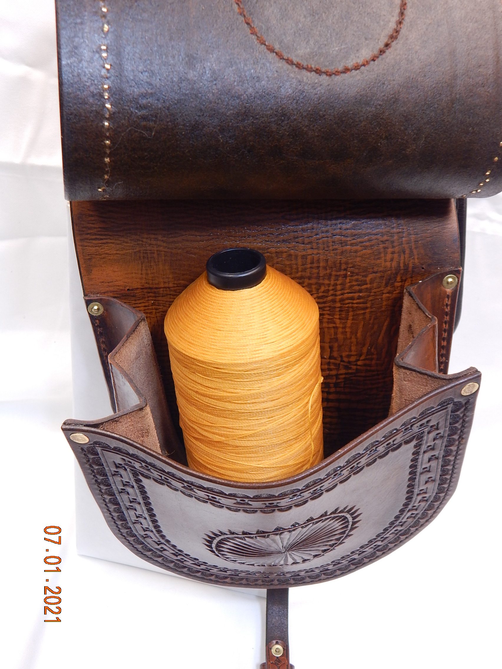 Leather Pommel Bags: Chamley Design