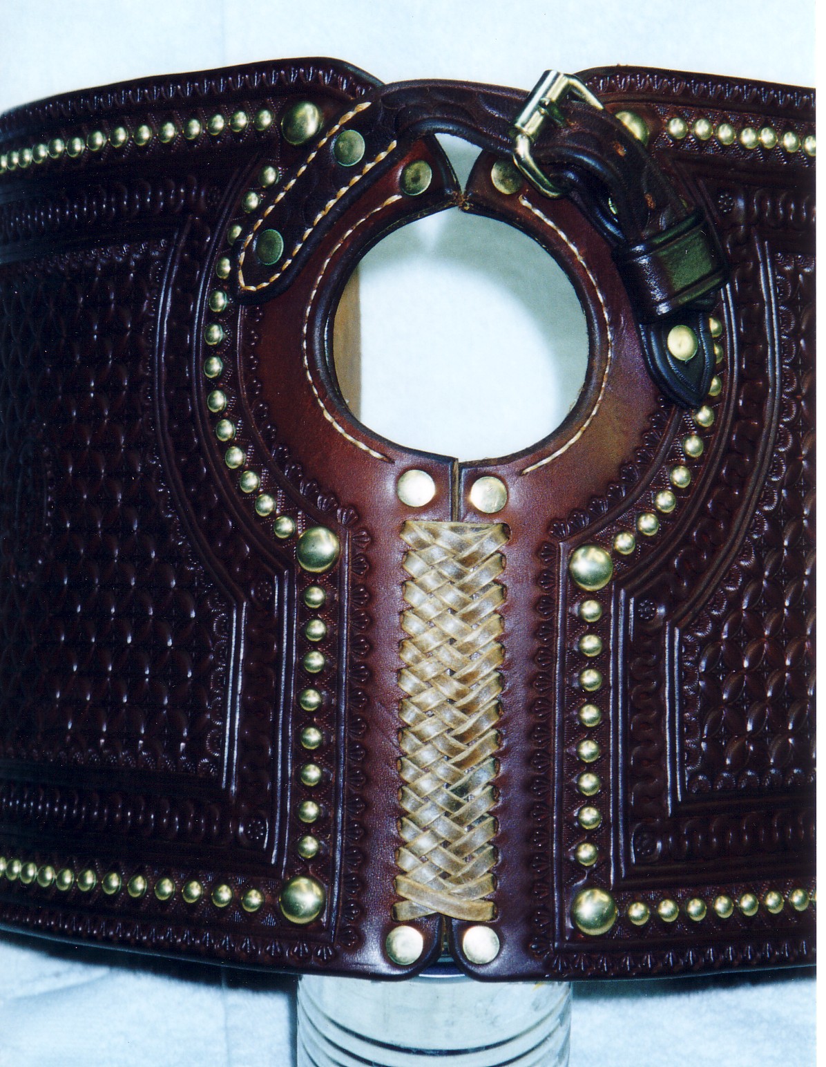 Leather Pommel Bags: Lepo Design