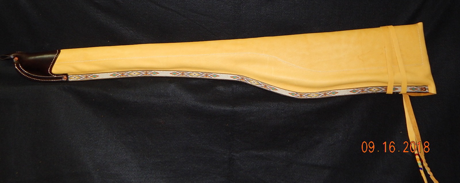 Custom-made Leather Rifle Case: Kelly Design